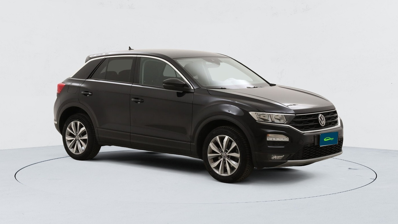 Volkswagen T-Roc — photo 7