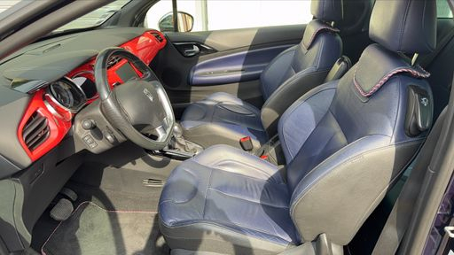 DS DS3 Cabriolet 1.2 PureTech 110 EAT6 - Ines De La Fressange – 2017 – 56442 km – Essence – Boîte Automatique — photo 26
