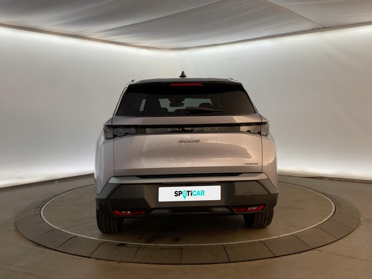 Peugeot 5008 hybrid 145 ch e-dcs6 gt — photo 5