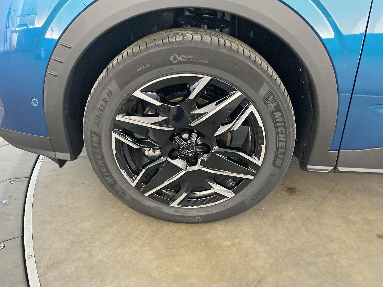 Peugeot 3008 hybrid 145 e-dcs6 allure — photo 11