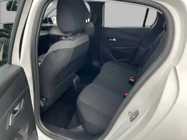 Peugeot 208 puretech 75 s&amp;s bvm5 — photo 72