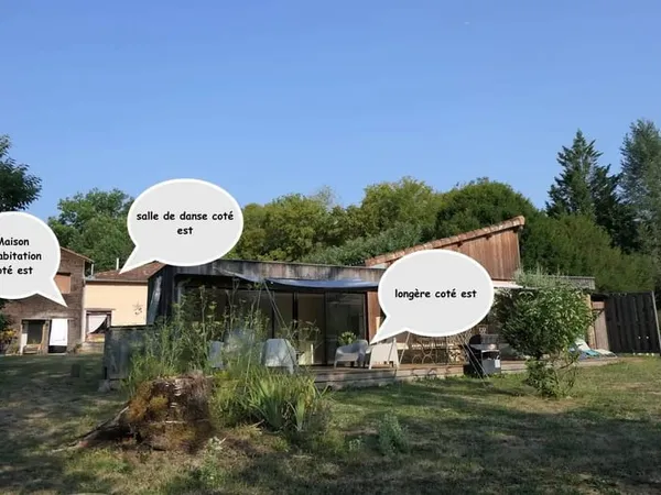 Maison 13 pièces 400 m²