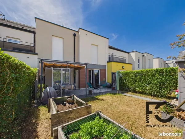Maison 8 pièces 99 m²