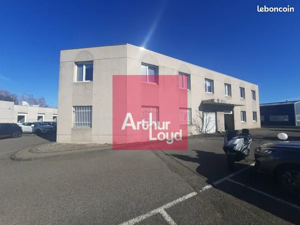Bureaux 76 m² CLERMONT-FERRAND