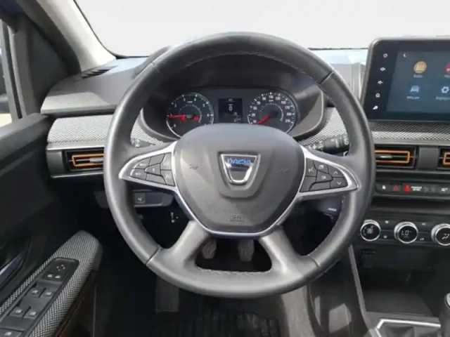 Dacia Sandero 1.0 tce 90ch stepway confort -22 — photo 15