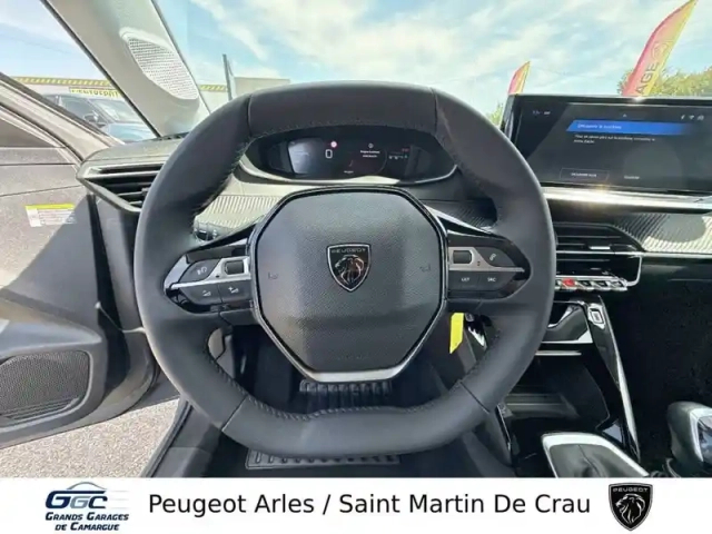 Peugeot 208 100 s&amp;s bvm6 — photo 16
