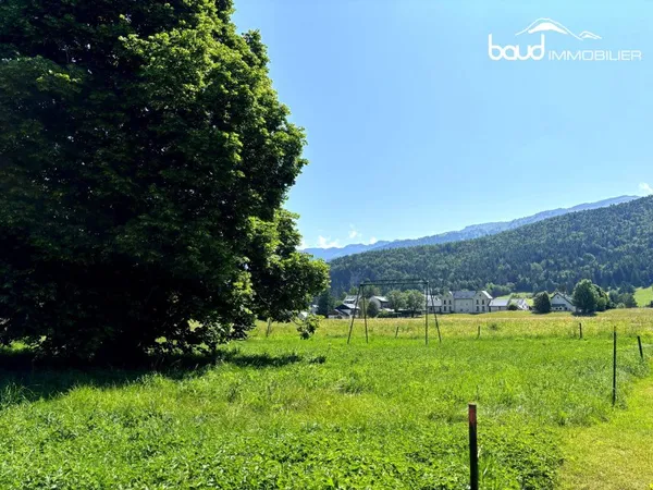 Terrain 1000 m²