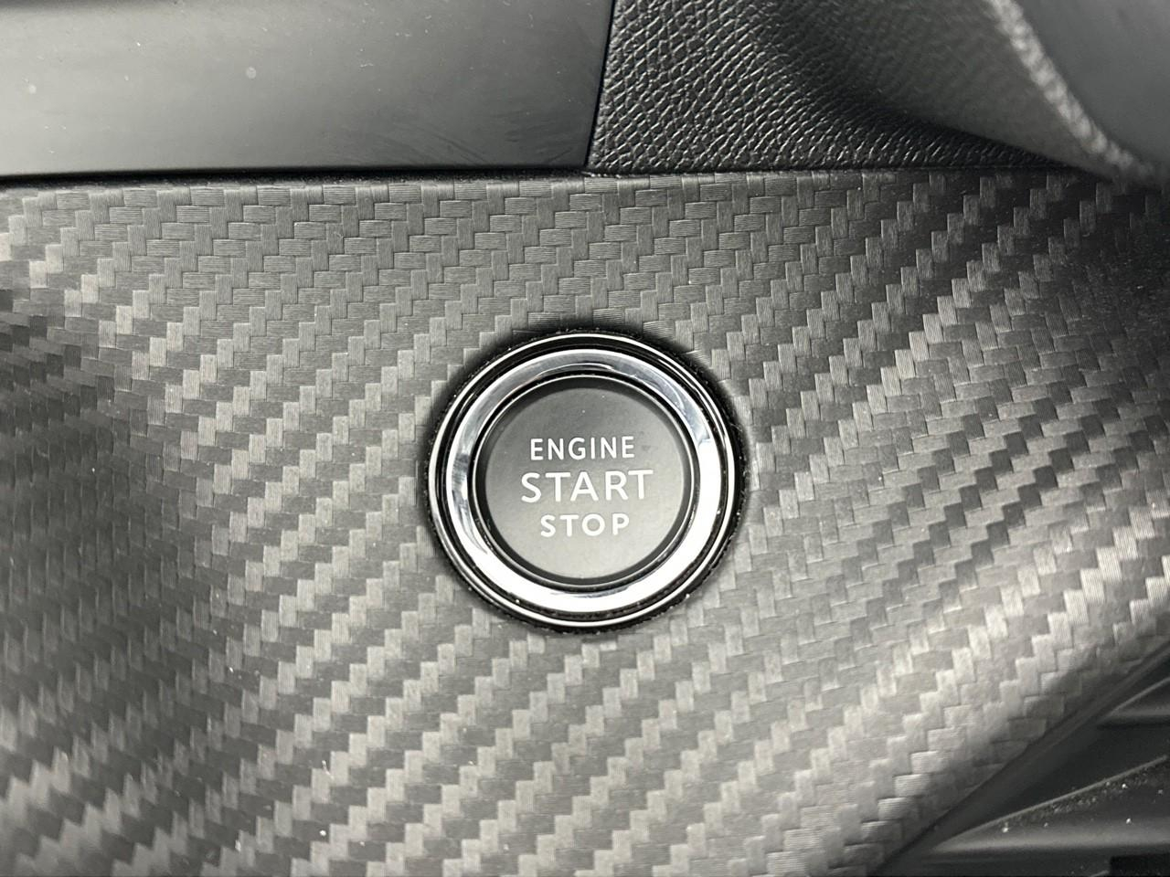 Peugeot 2008 puretech 130 s&s eat8 allure — photo 26