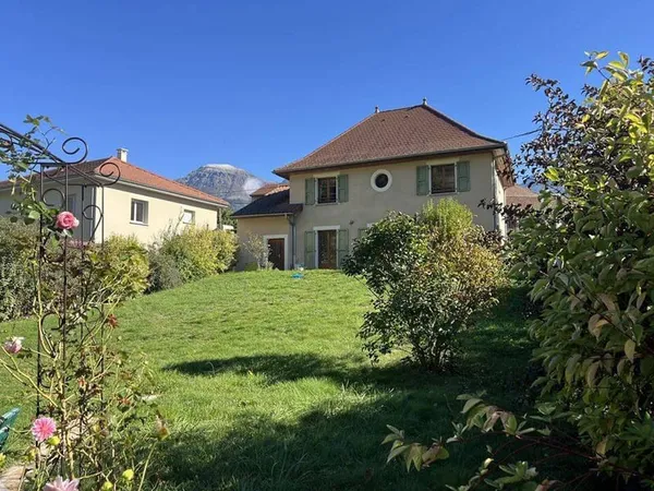 Maison 6 pièces 135 m²