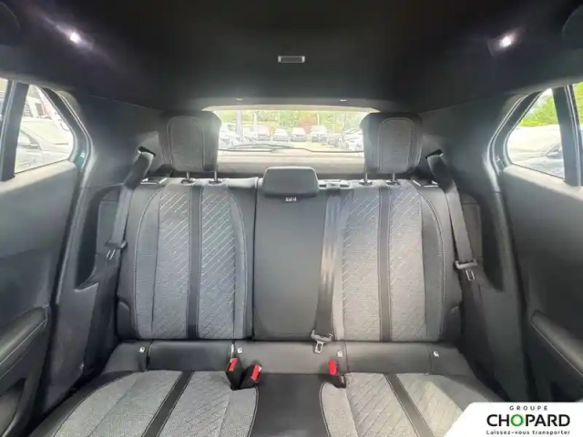 Peugeot 2008 electrique 54 kwh 156 ch — photo 36