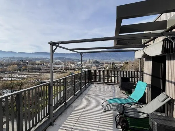 Au coeur de Chambéry - T4 en Rooftop de 94 m²