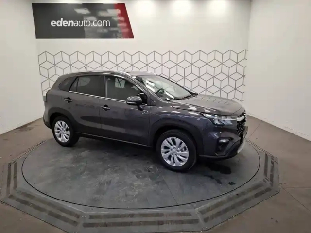 Suzuki S-Cross 1.4 boosterjet hybrid — photo 43