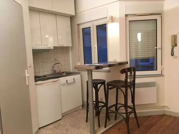 Studio 1 pièce 20 m²