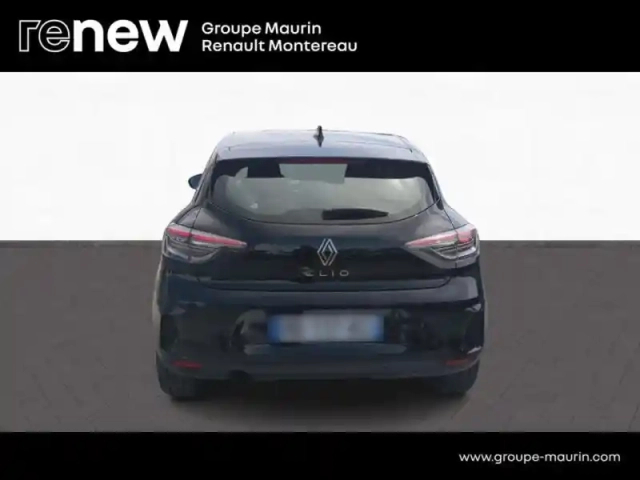Renault Clio 1.5 blue dci 100ch evolution - 24 — photo 8