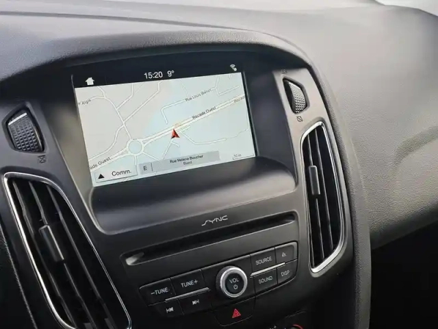 Ford Focus 1.0 ecoboost 125 s&amp;s — photo 27