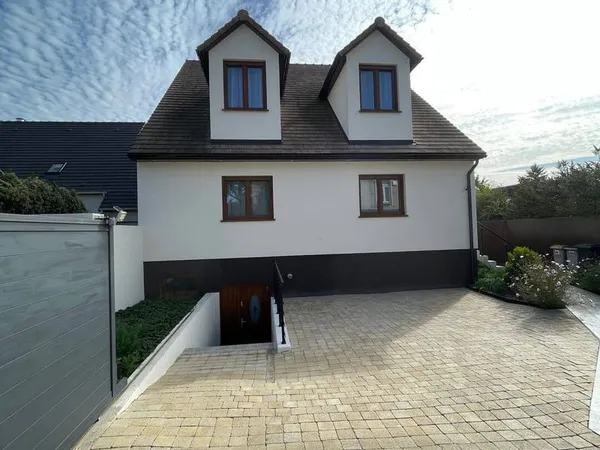 Maison 6 pièces 172 m²