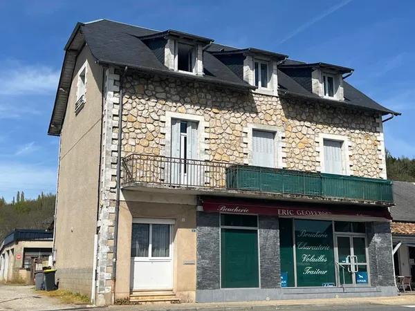 Immeuble 357 m²