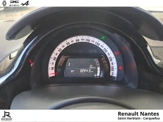 Renault Twingo 1.0 sce 65ch urban night — photo 12