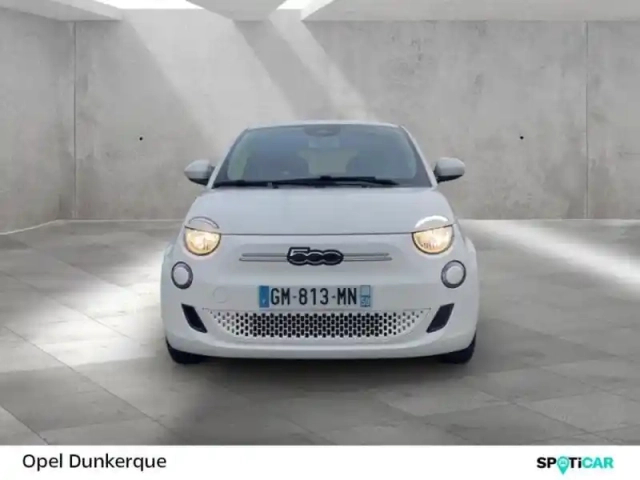 Fiat 500 e 95ch action — photo 2