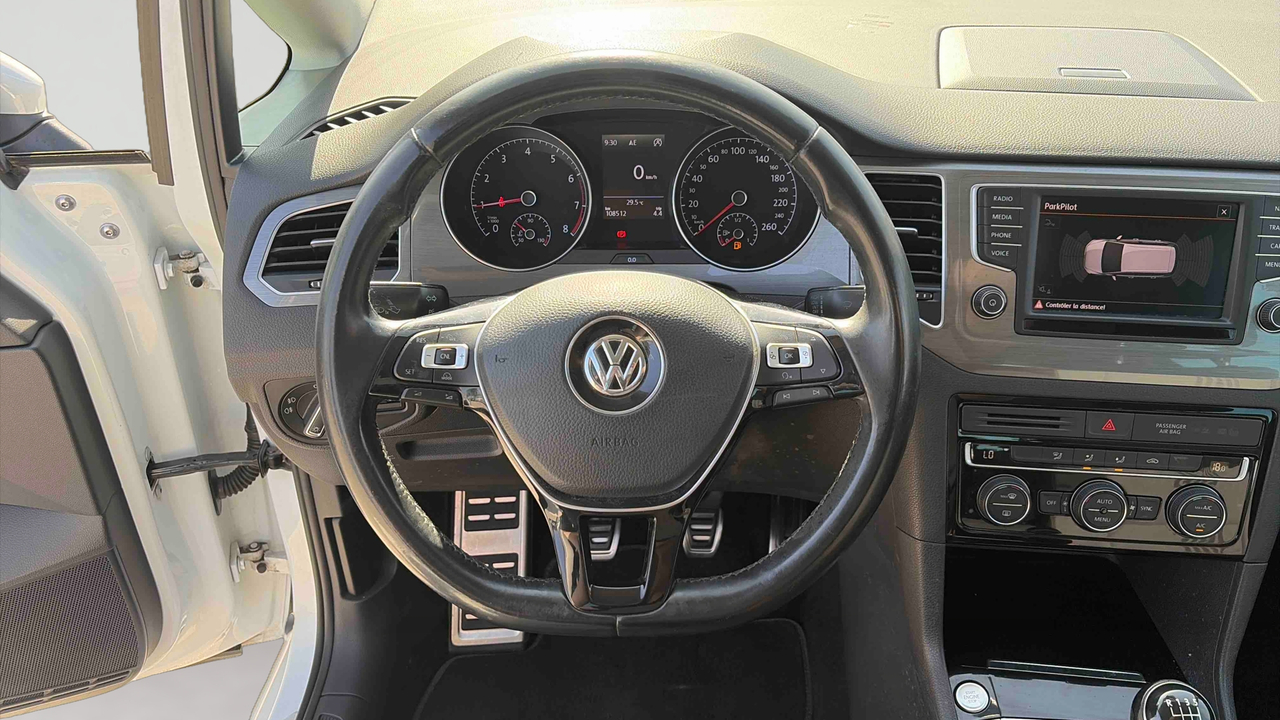 Volkswagen Golf Sportsvan 1.4 TSI 125 BMT — photo 10