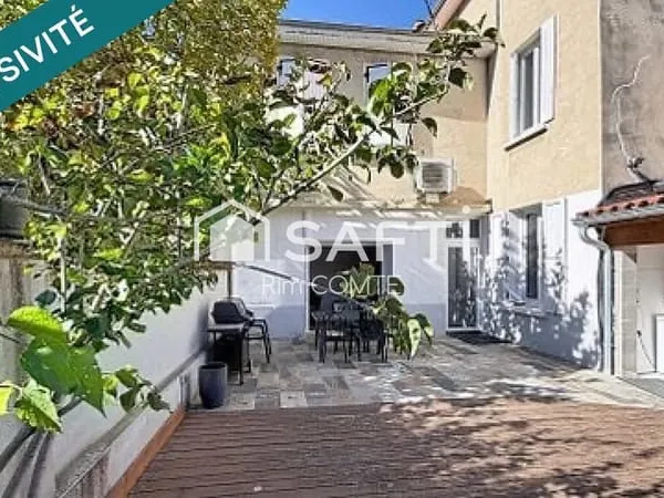 Maison de caractère de 152 m² entièrement rénovée  Charme, espace et luminosité au rendez-vous !
