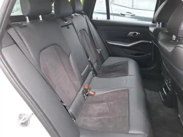 Bmw Serie 3 série 3 touring 320ea 204ch m sport — photo 5