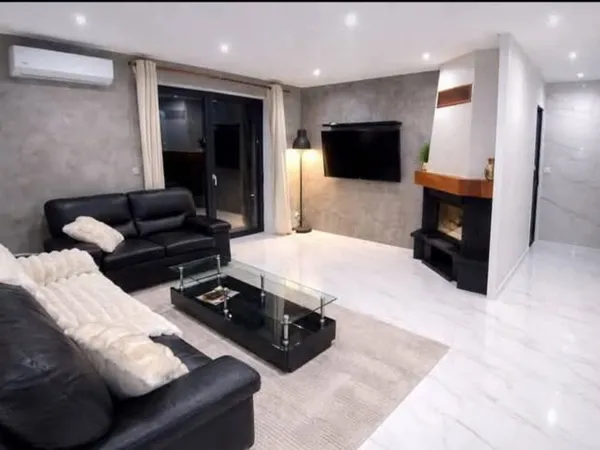 Saint-Gildas-des-Bois (44530) : maison de plain-pied