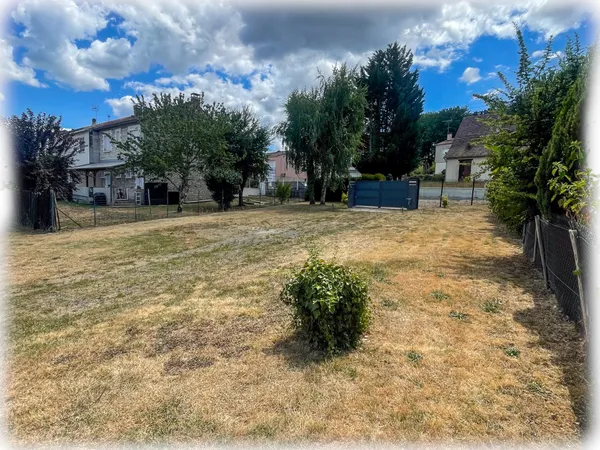 Terrain en individuel 370 m²