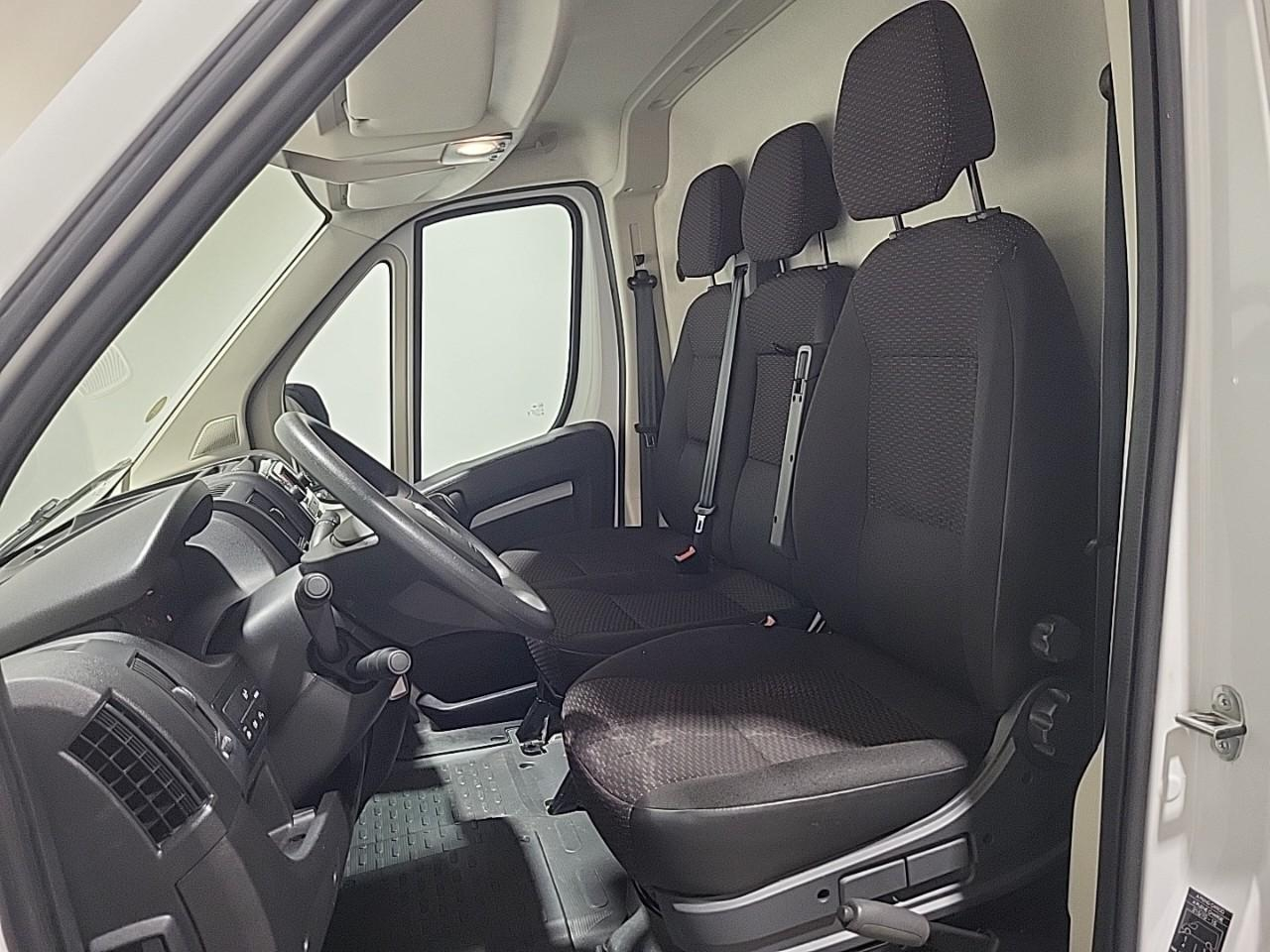 Citroën Jumper tole 30 l1h1 bluehdi 120 s&s bvm6 — photo 10