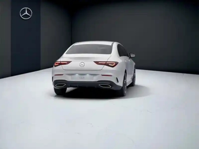 Mercedes Cla 200 d coupé amg line — photo 24