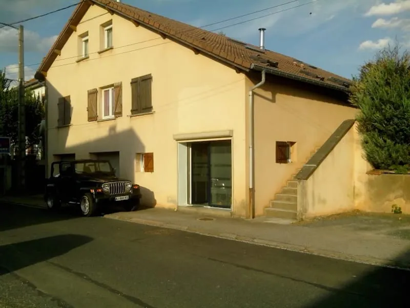 Photo 1