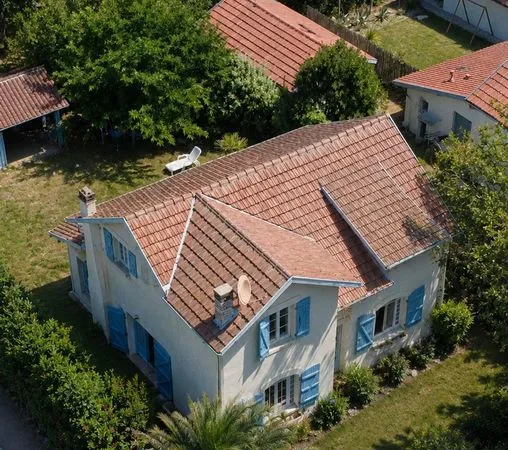 Propriété 6 pièces 164 m²