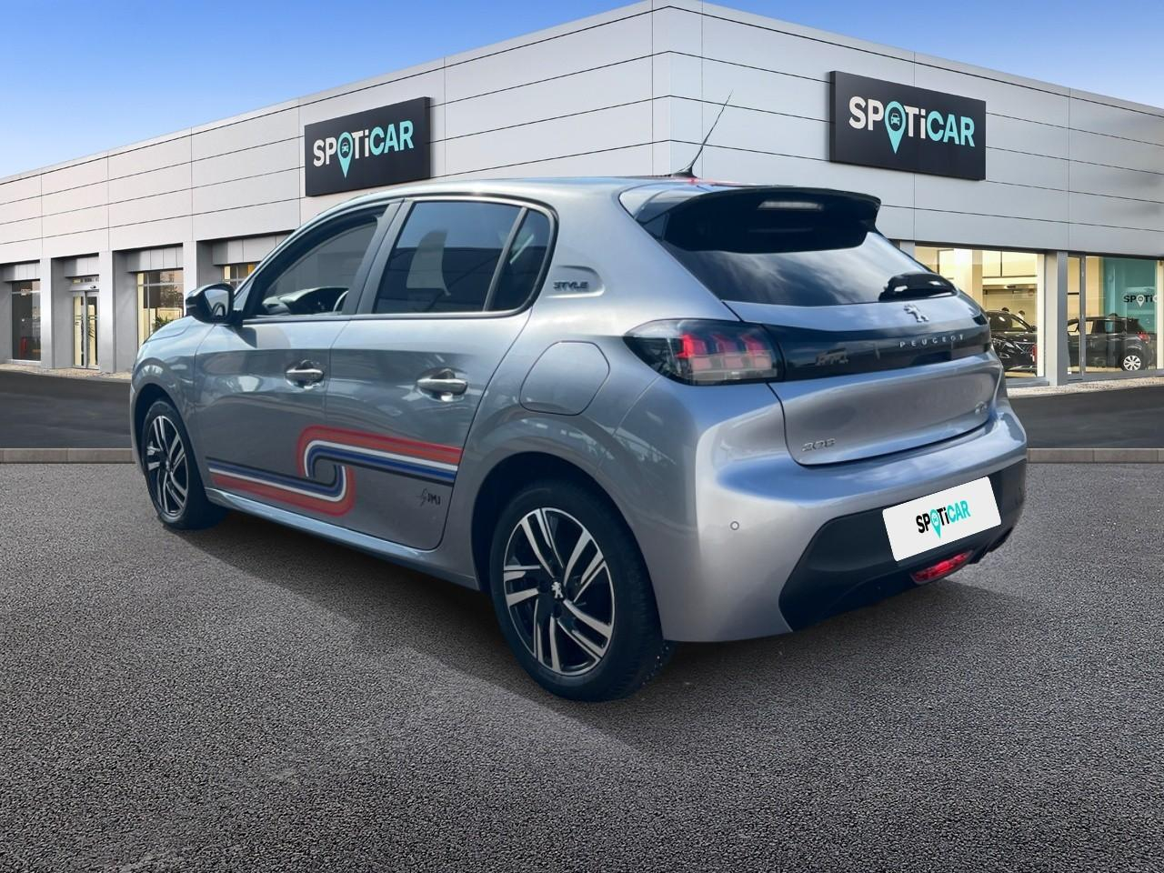 Peugeot 208 puretech 100 s&s bvm6 style — photo 7