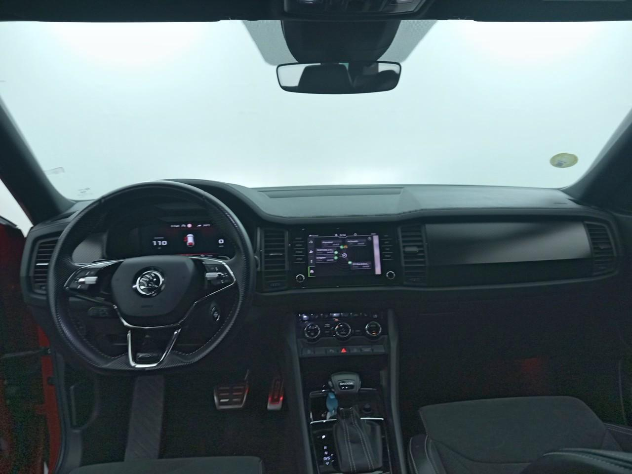 Skoda Kodiaq 2.0 tdi 150 scr dsg7 7pl sportline — photo 12