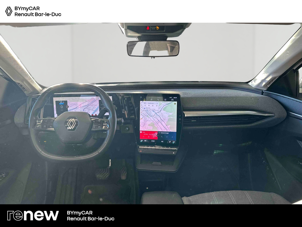 Renault Megane E-Tech ER EV60 130ch super charge — photo 9