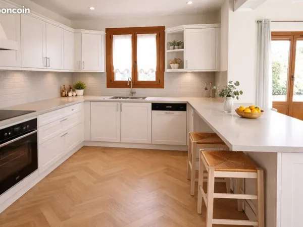 Villa (120m2) + Remise (198m2)