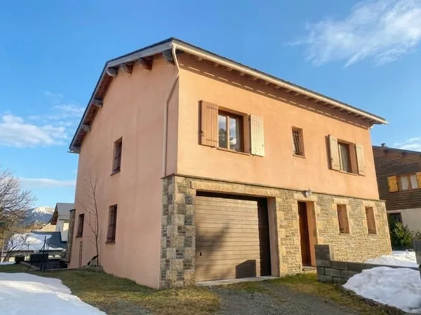 Formiguères Maison familiale au coeur du Capcir 6 pièce(s) 240 m2