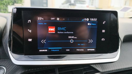 Peugeot 208 1.2 PureTech 100 - Allure – 2022 – 47629 km – Essence – Boîte Manuelle — photo 27