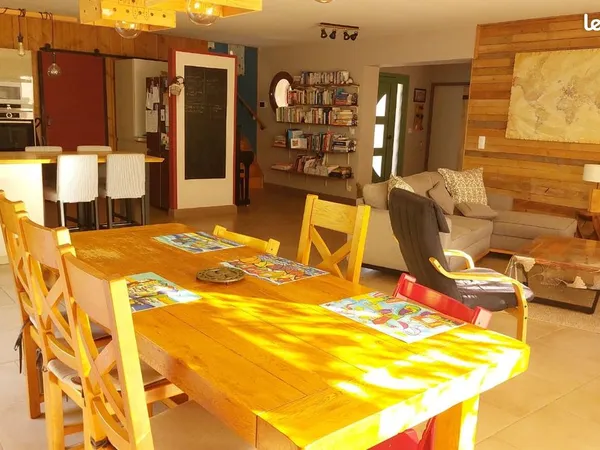🏡 Maison familiale en harmonie avec la nature - DPE A rare - 225 m² - Terrain 3 100 m² - Pont-du-Cas