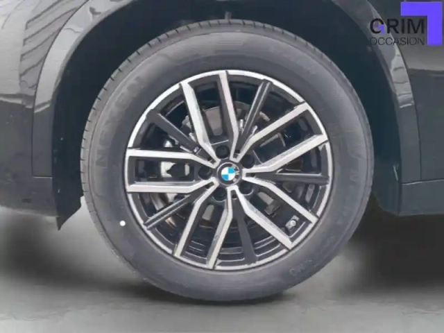 Bmw X1 i edrive20 — photo 13