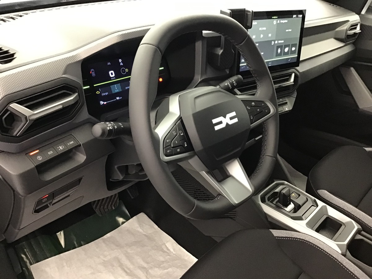 Dacia Duster — photo 10
