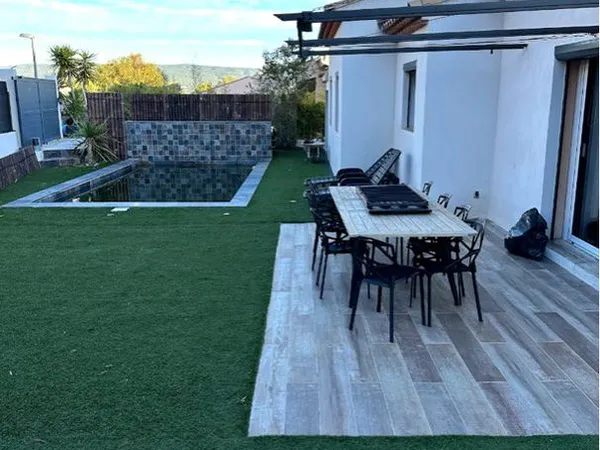 Superbe maison à la madrague 120 m² sur une parcelle de 560 m² a 600m de la mer à pied + tu dépendan