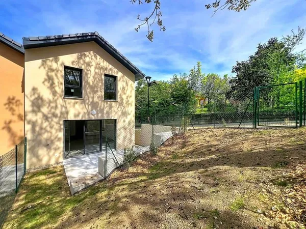 Maison 5 pièces 96 m²