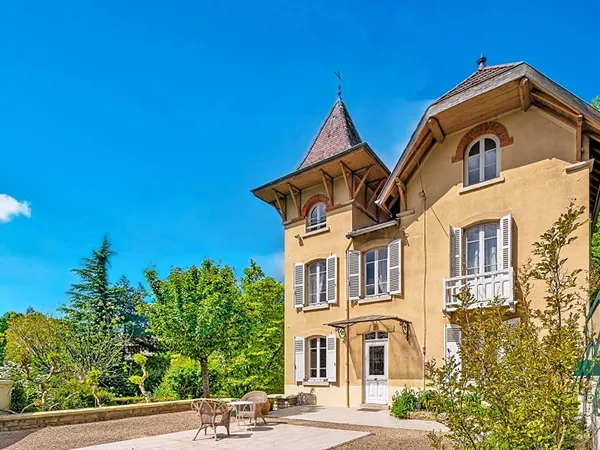 Demeure de prestige Macon 8 pièce(s) 200 m2
