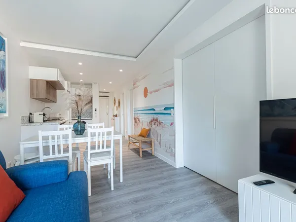 Appartement meublé 3 pièces entre Antibes et Juan les Pins