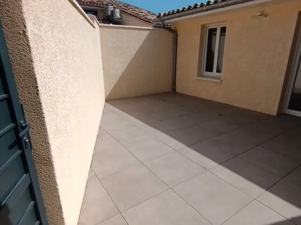 Location T1 avec terrasse