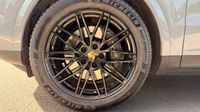 Porsche Cayenne 3.0 V6 470ch E-Hybrid — photo 27