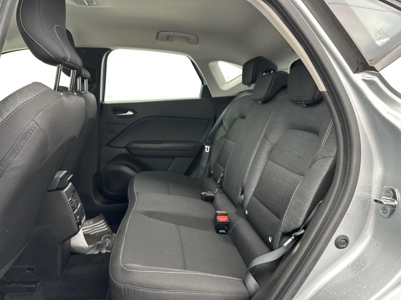 Renault Captur tce 130 fap business — photo 12