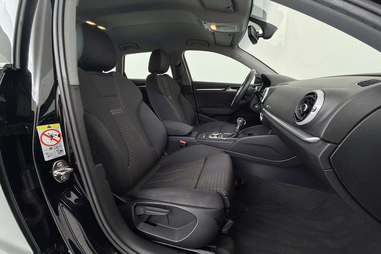 Audi A3 Sportback — photo 18