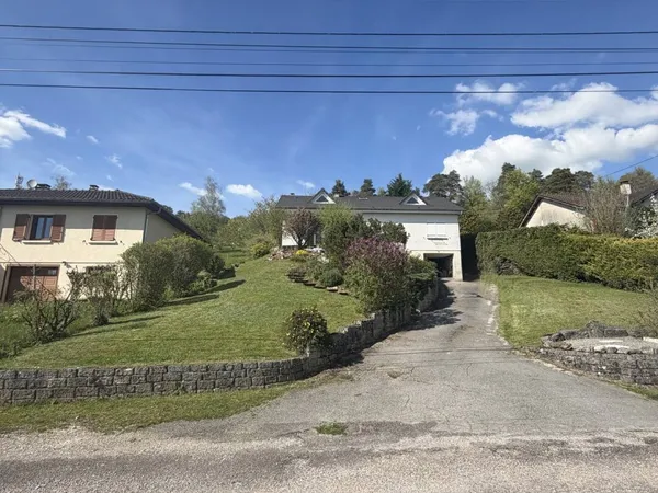 Maison 8 pièces 148 m²